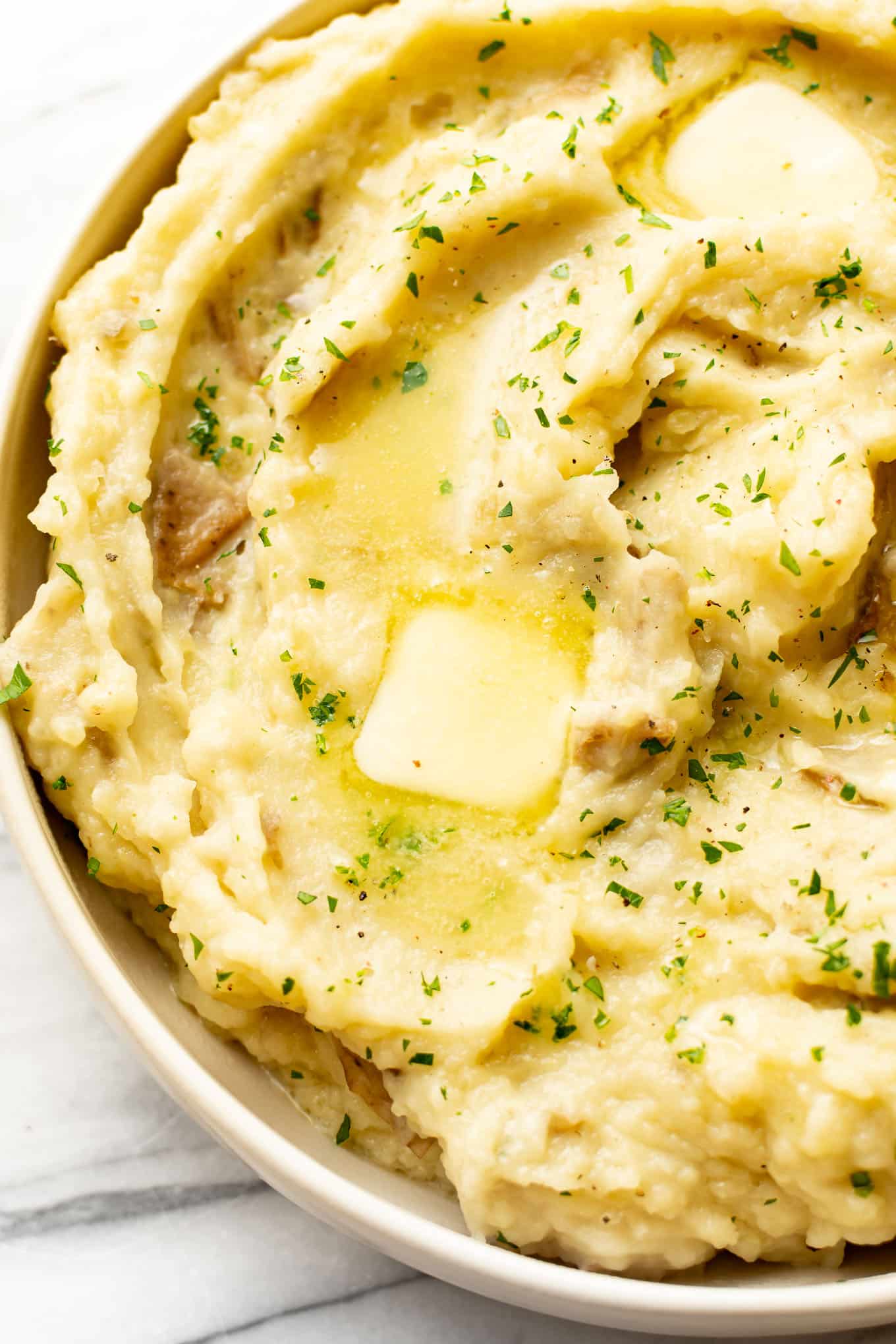 Make-Ahead Crockpot Mashed Potatoes: Free Up Your Holiday Stove